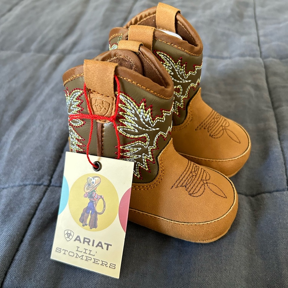 Ariat little stompers cowboy boots